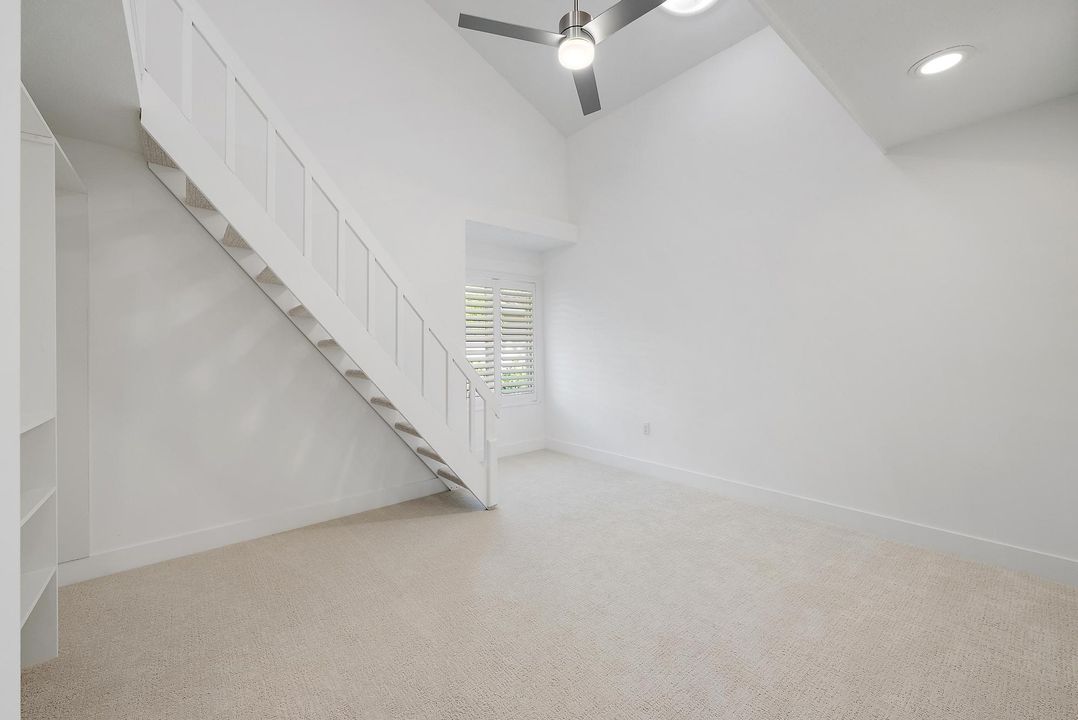 For Sale: $1,535,000 (3 beds, 2 baths, 2079 Square Feet)