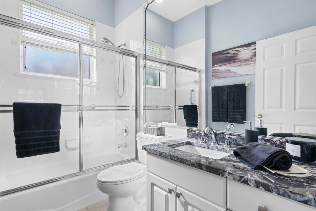 合同活跃: $525,000 (2 贝兹, 2 浴室, 2157 平方英尺)