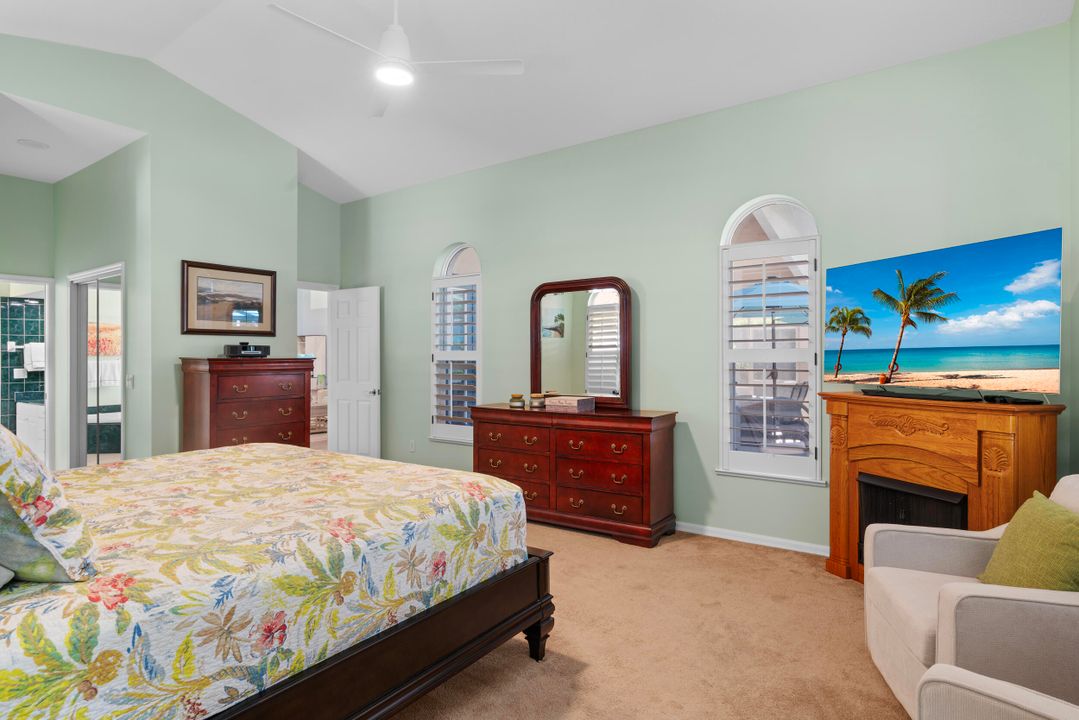 合同活跃: $525,000 (2 贝兹, 2 浴室, 2157 平方英尺)