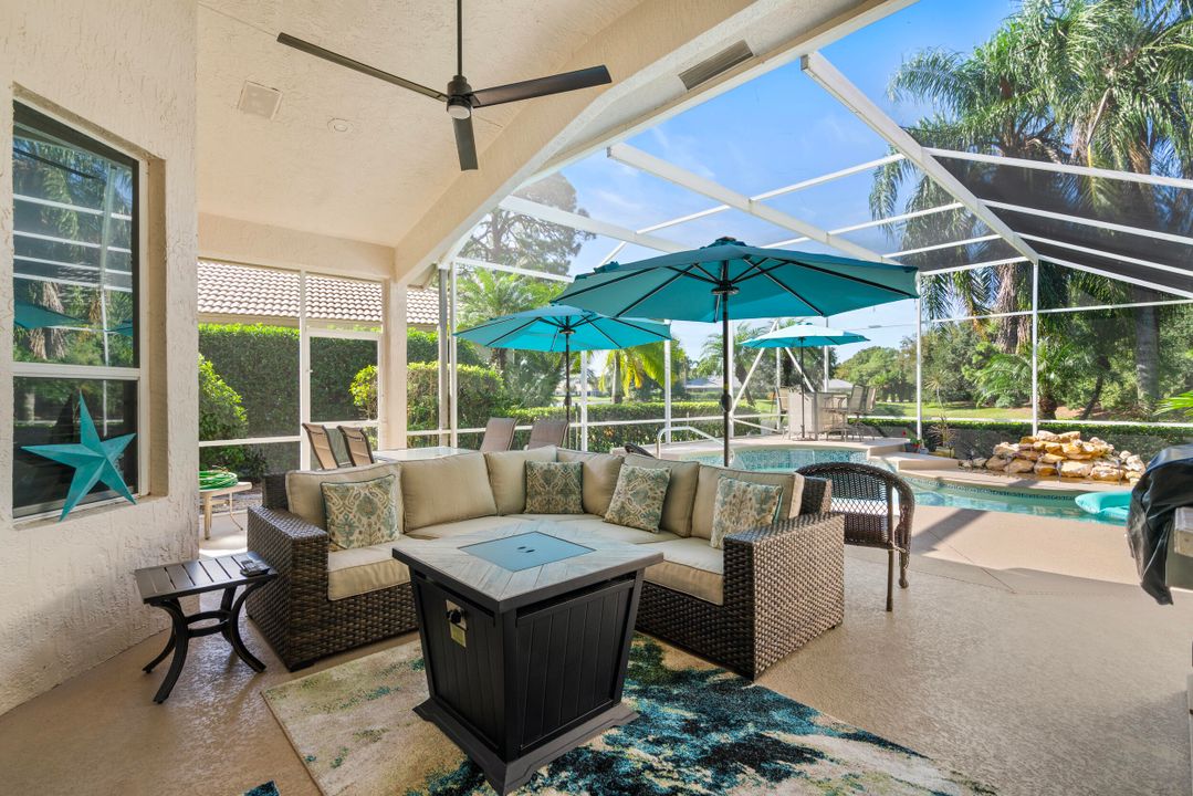 合同活跃: $525,000 (2 贝兹, 2 浴室, 2157 平方英尺)