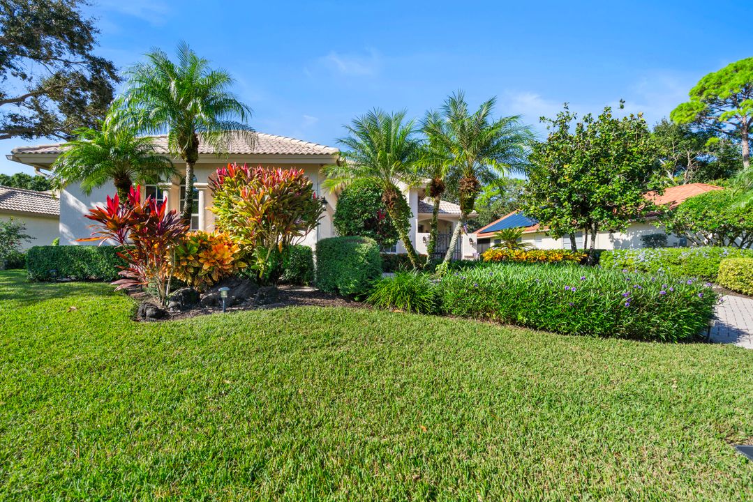 合同活跃: $525,000 (2 贝兹, 2 浴室, 2157 平方英尺)