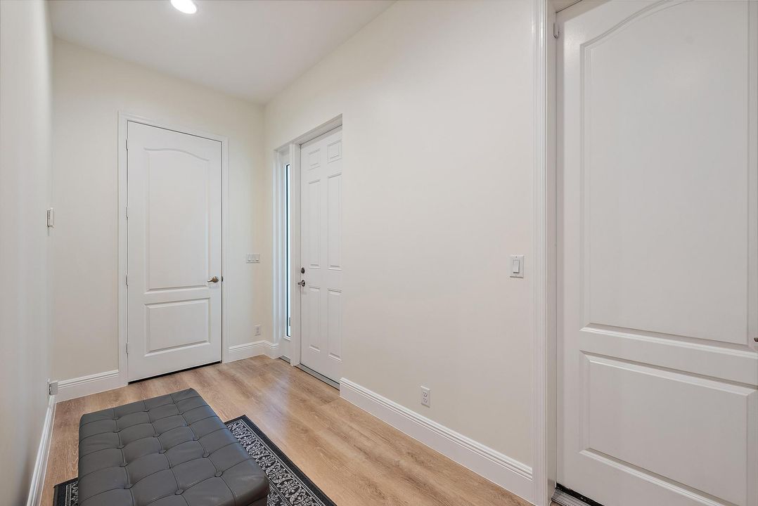 待售: $694,000 (3 贝兹, 2 浴室, 1613 平方英尺)