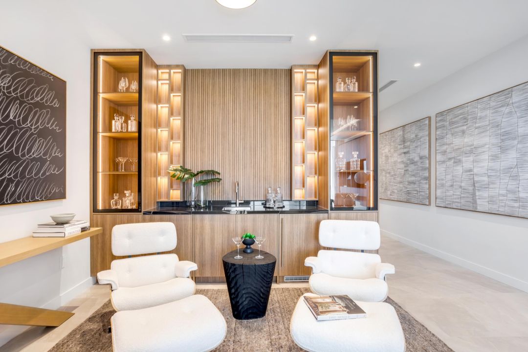 For Sale: $11,450,000 (3 beds, 3 baths, 4256 Square Feet)