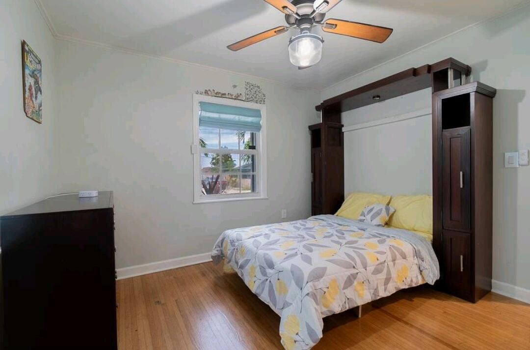 For Sale: $525,000 (3 beds, 2 baths, 1480 Square Feet)