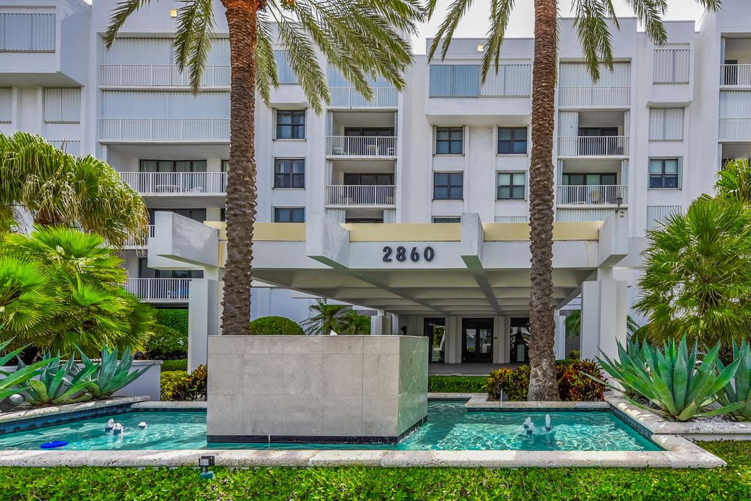 出租: $3,900 (1 贝兹, 1 浴室, 1012 平方英尺)