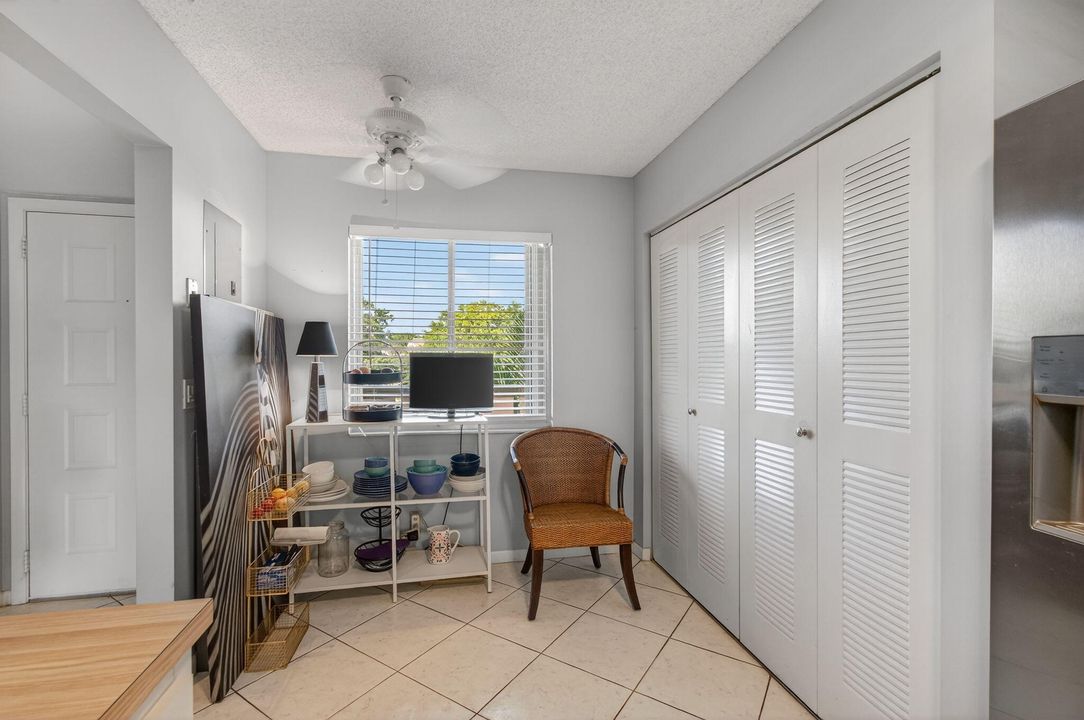 For Sale: $150,000 (2 beds, 2 baths, 1070 Square Feet)