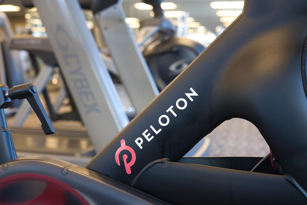 For Sale: $549,500 (1 beds, 1 baths, 1384 Square Feet)