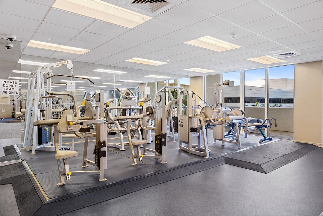 For Sale: $549,500 (1 beds, 1 baths, 1384 Square Feet)