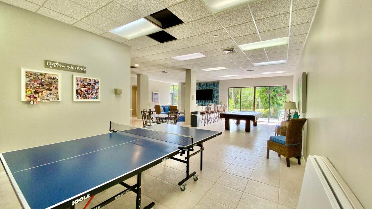 待售: $297,000 (2 贝兹, 2 浴室, 1251 平方英尺)