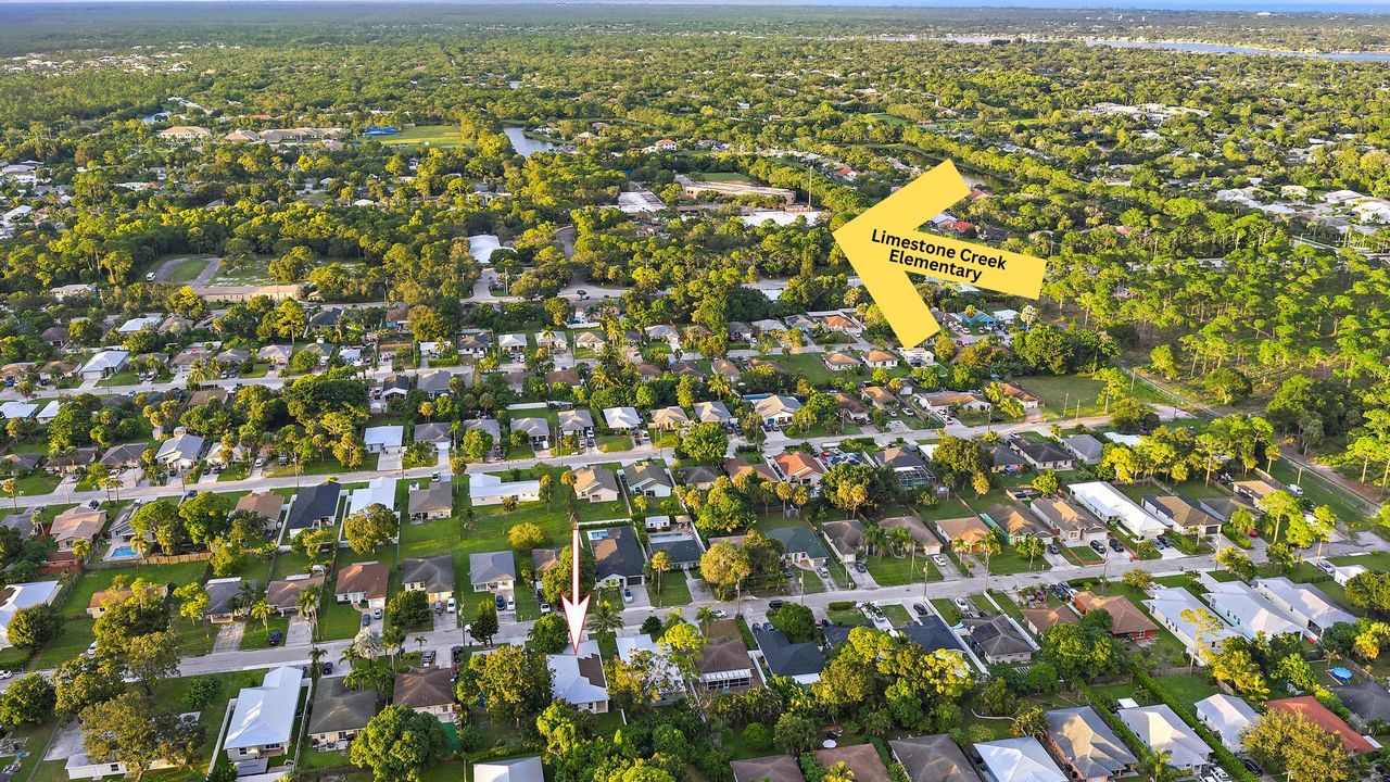 待售: $694,000 (3 贝兹, 2 浴室, 1613 平方英尺)