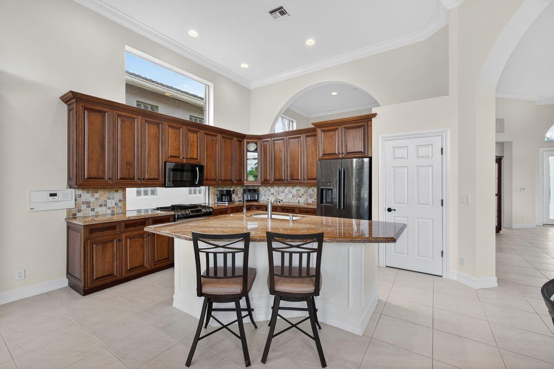 For Sale: $1,249,999 (3 beds, 3 baths, 2539 Square Feet)