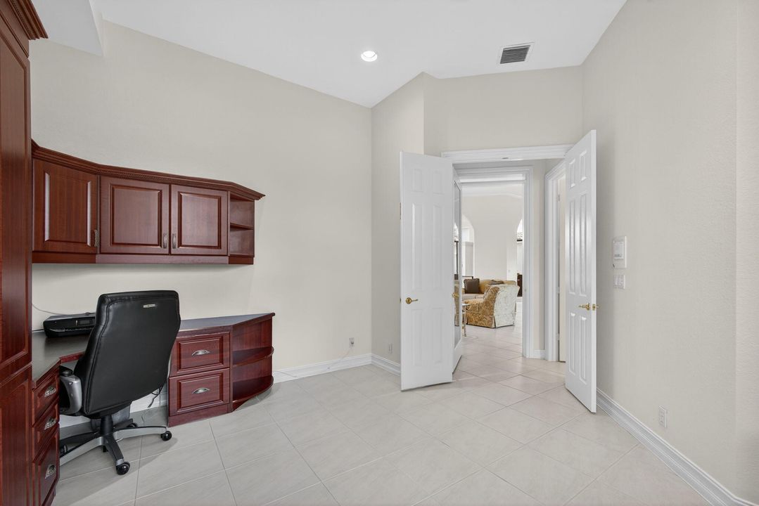 For Sale: $1,249,999 (3 beds, 3 baths, 2539 Square Feet)