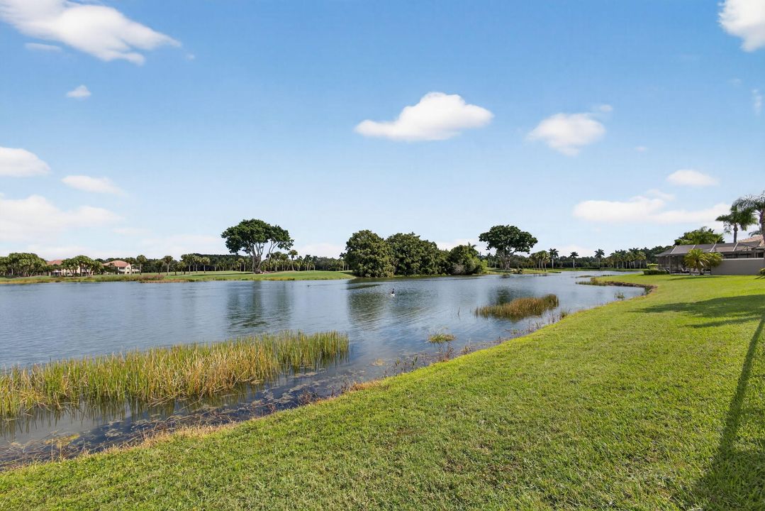 For Sale: $1,249,999 (3 beds, 3 baths, 2539 Square Feet)