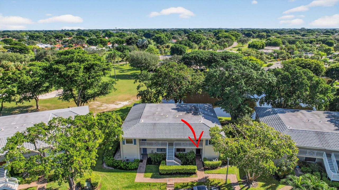 For Sale: $134,900 (2 beds, 2 baths, 1562 Square Feet)