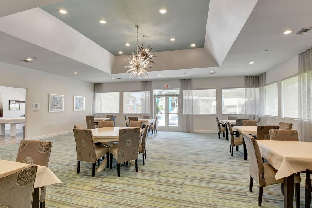 For Sale: $134,900 (2 beds, 2 baths, 1562 Square Feet)