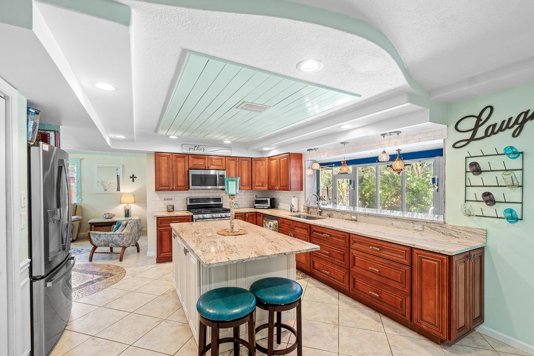 待售: $675,000 (3 贝兹, 3 浴室, 1896 平方英尺)