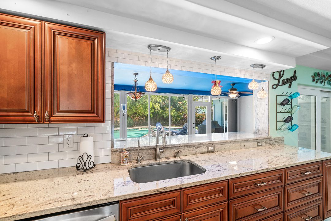 待售: $675,000 (3 贝兹, 3 浴室, 1896 平方英尺)