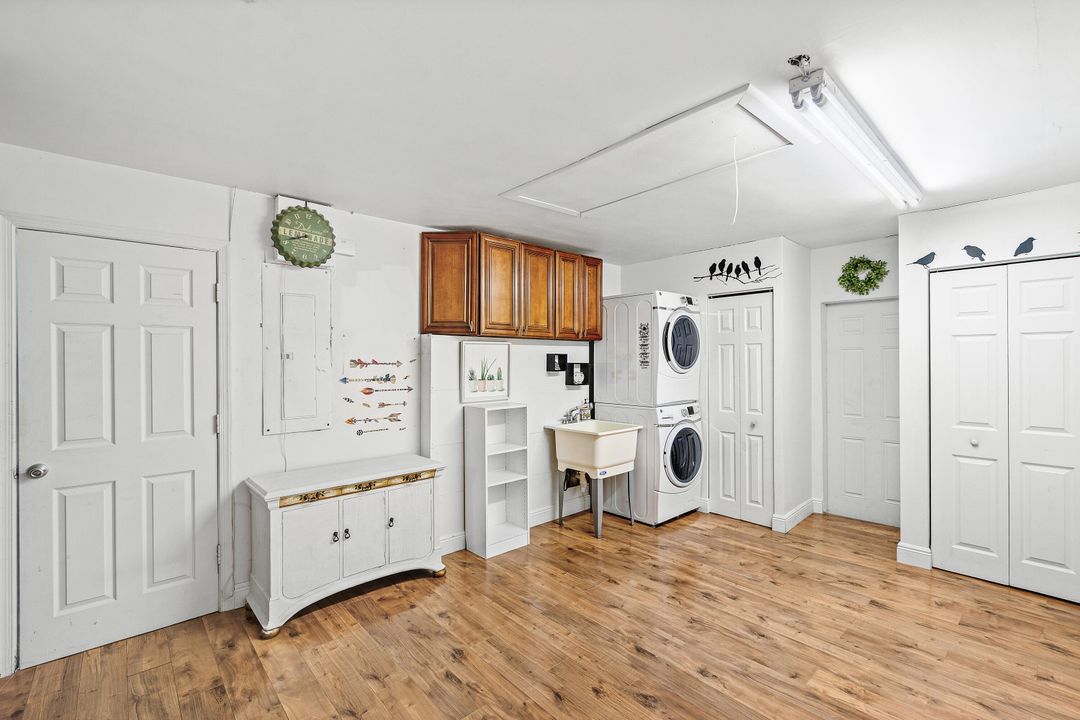 待售: $675,000 (3 贝兹, 3 浴室, 1896 平方英尺)