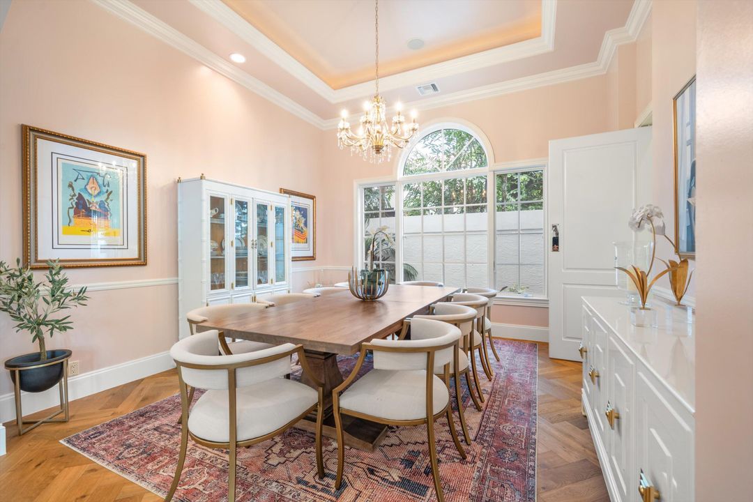 For Sale: $4,950,000 (4 beds, 5 baths, 4978 Square Feet)