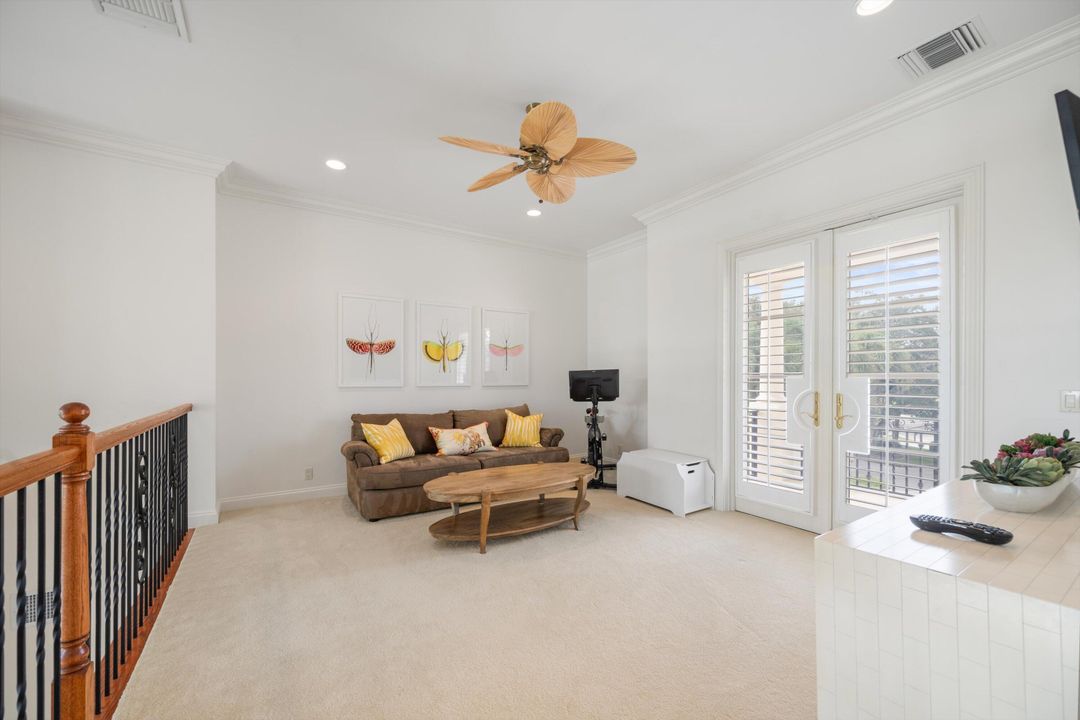 For Sale: $4,950,000 (4 beds, 5 baths, 4978 Square Feet)