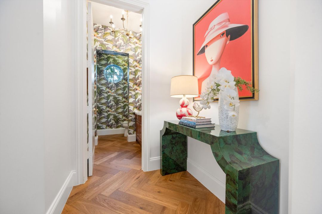 For Sale: $4,950,000 (4 beds, 5 baths, 4978 Square Feet)