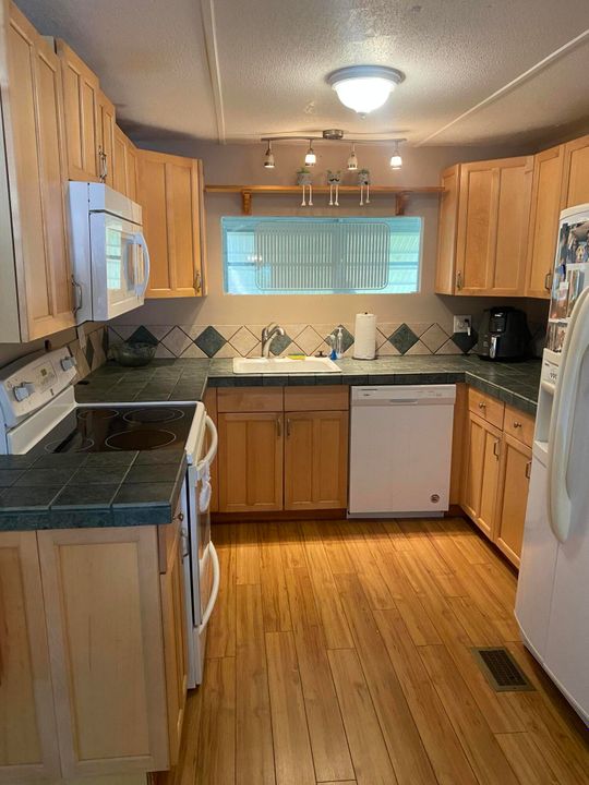 En Venta: $59,999 (2 camas, 2 baños, 1120 Pies cuadrados)