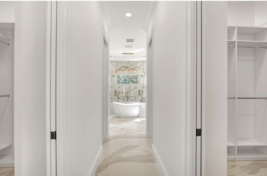 待售: $2,700,000 (4 贝兹, 3 浴室, 3690 平方英尺)