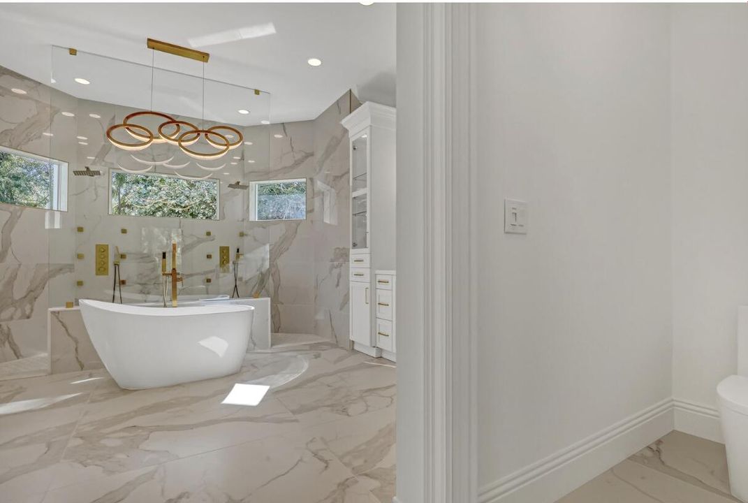 待售: $2,700,000 (4 贝兹, 3 浴室, 3690 平方英尺)