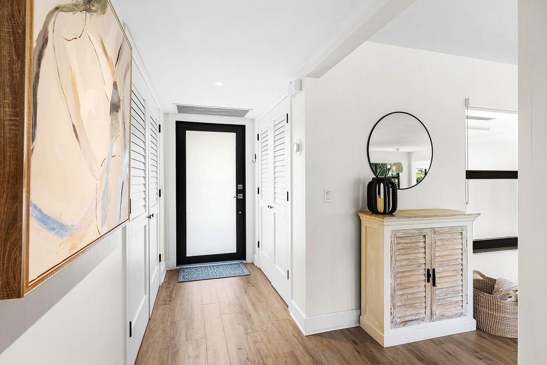 For Sale: $665,000 (2 beds, 2 baths, 1687 Square Feet)