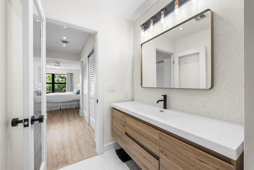 For Sale: $665,000 (2 beds, 2 baths, 1687 Square Feet)