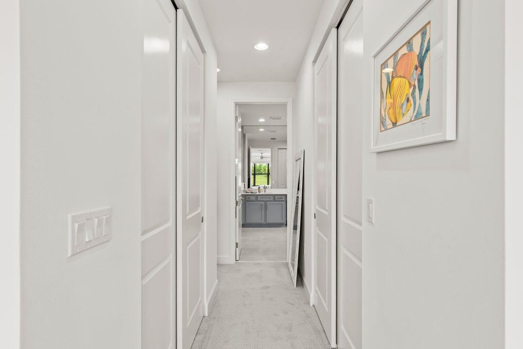 Active With Contract: $460,000 (2 beds, 2 baths, 1697 Square Feet)