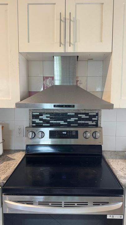 На продажу: $259,900 (3 спален, 2 ванн, 1801 Квадратных фут)