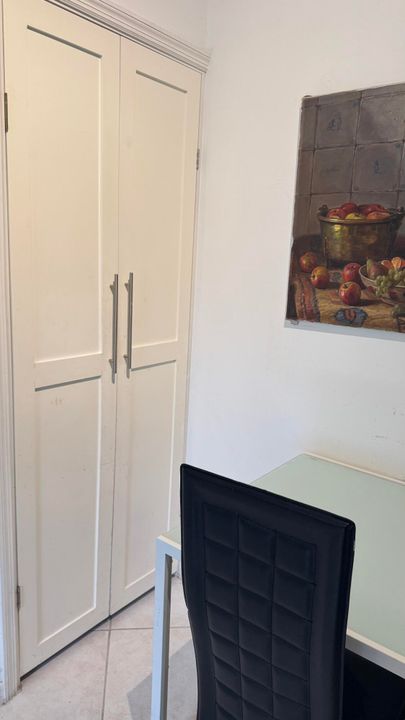 На продажу: $259,900 (3 спален, 2 ванн, 1801 Квадратных фут)