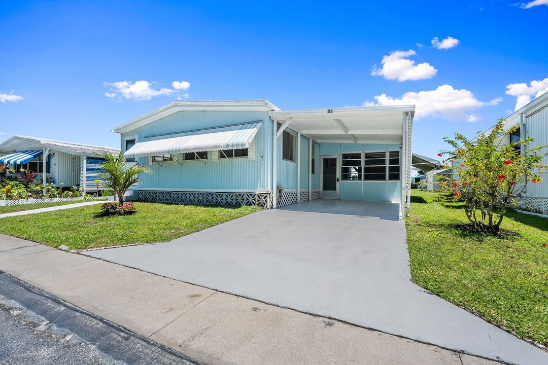 待售: $185,000 (2 贝兹, 2 浴室, 1104 平方英尺)