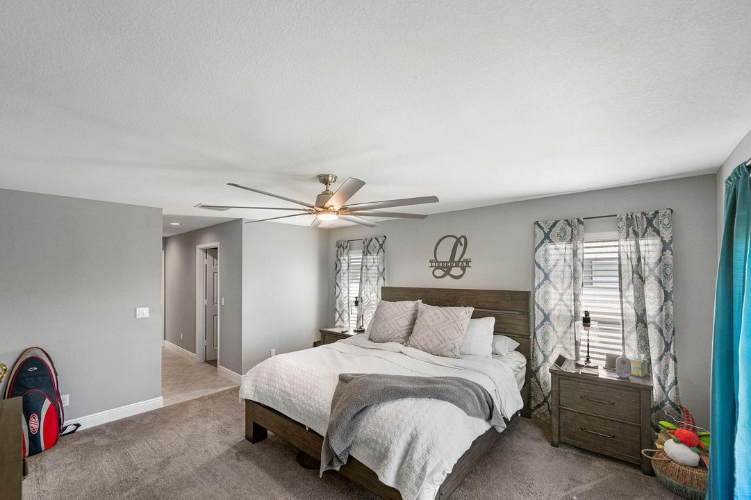 Active With Contract: $415,000 (3 beds, 2 baths, 1848 Square Feet)