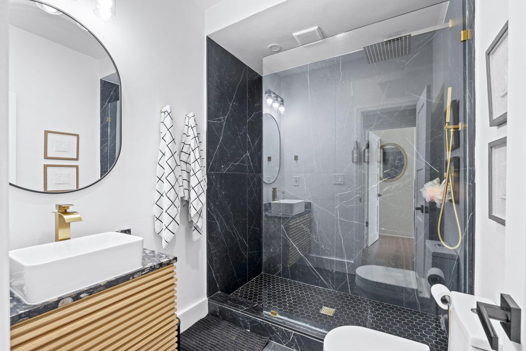 En Renta: $5,500 (4 camas, 2 baños, 1987 Pies cuadrados)