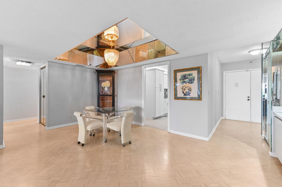 For Rent: $2,500 (3 beds, 2 baths, 2000 Square Feet)