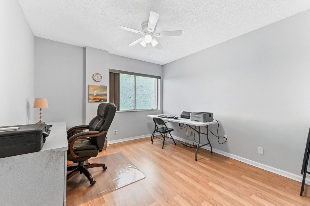 For Rent: $2,500 (3 beds, 2 baths, 2000 Square Feet)