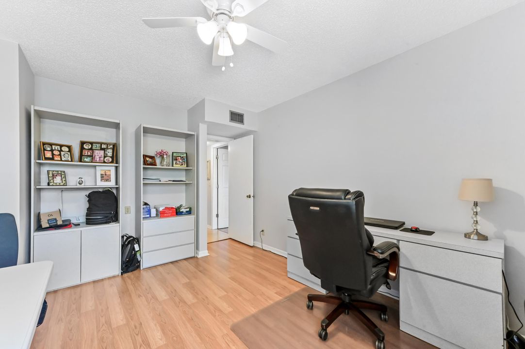 For Rent: $2,500 (3 beds, 2 baths, 2000 Square Feet)