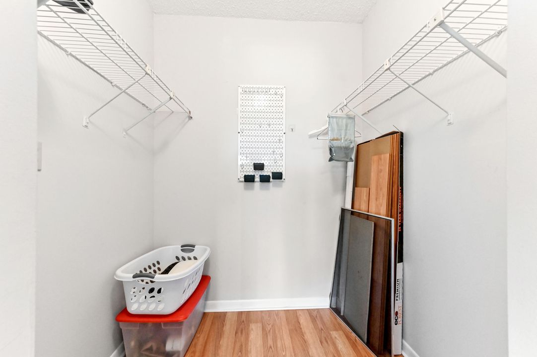 For Rent: $2,500 (3 beds, 2 baths, 2000 Square Feet)