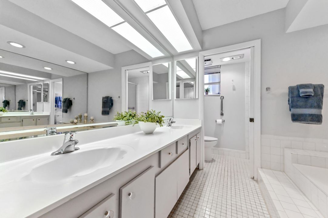 For Rent: $2,500 (3 beds, 2 baths, 2000 Square Feet)