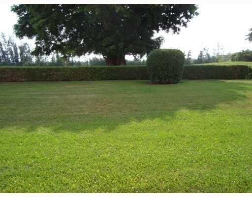 合同活跃: $2,500 (2 贝兹, 2 浴室, 1200 平方英尺)