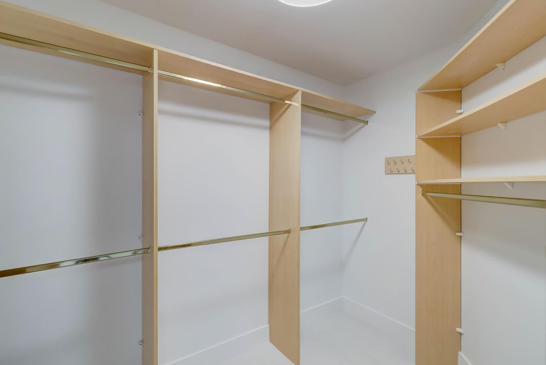 For Rent: $5,000 (2 beds, 2 baths, 1430 Square Feet)