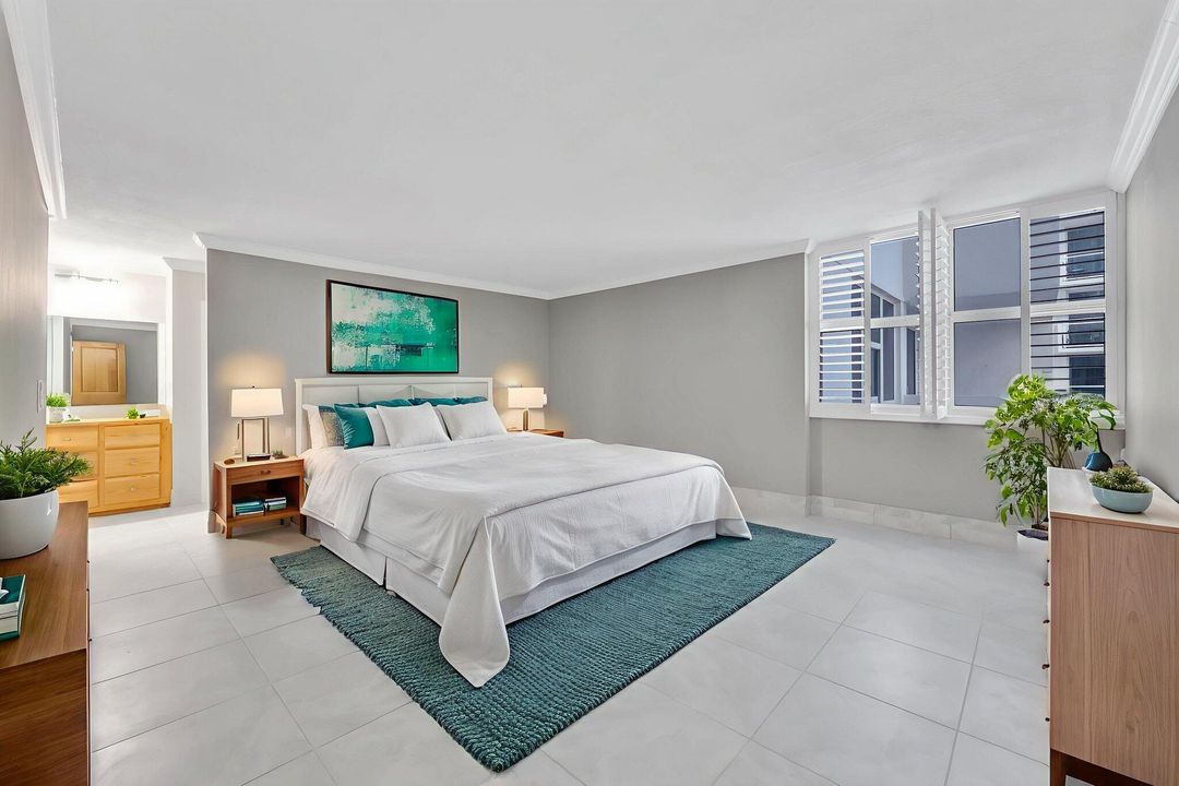 For Sale: $850,000 (3 beds, 2 baths, 1856 Square Feet)