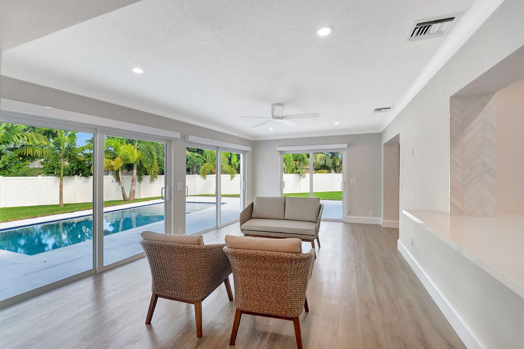 待售: $1,000,000 (3 贝兹, 2 浴室, 1890 平方英尺)