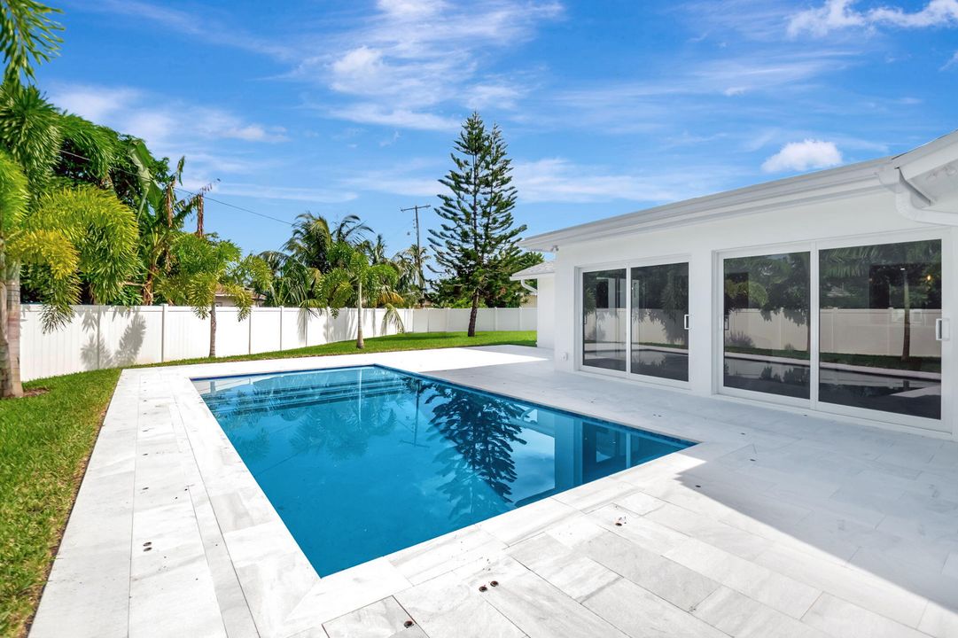 待售: $1,000,000 (3 贝兹, 2 浴室, 1890 平方英尺)