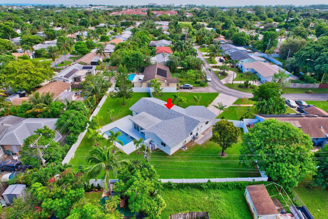 待售: $1,000,000 (3 贝兹, 2 浴室, 1890 平方英尺)