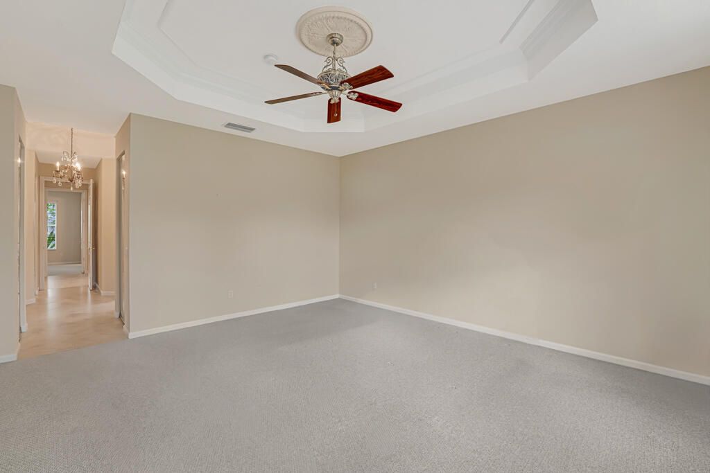 Active With Contract: $599,000 (3 beds, 2 baths, 2471 Square Feet)