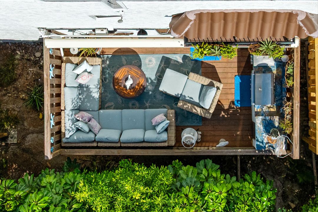 For Sale: $1,299,000 (2 beds, 2 baths, 1563 Square Feet)