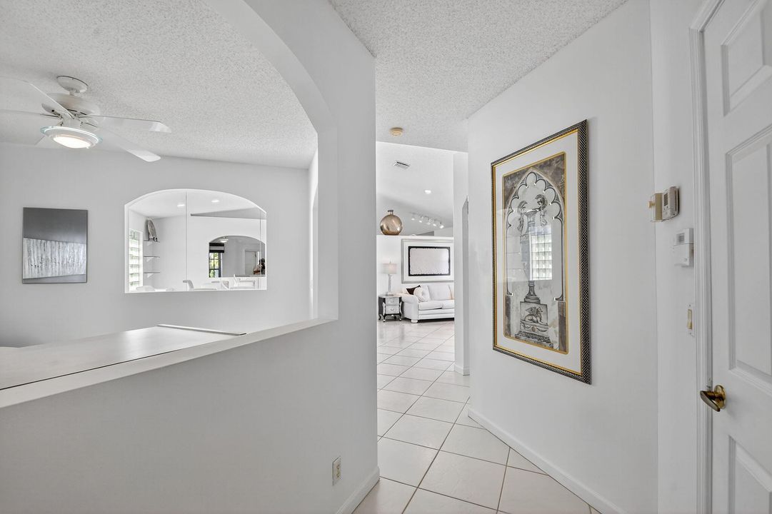 For Sale: $415,000 (3 beds, 2 baths, 1705 Square Feet)